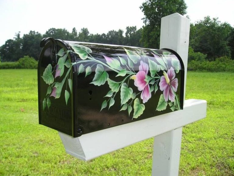 Can You Use Acrylic Paint on a Mailbox? (Our Best Take)