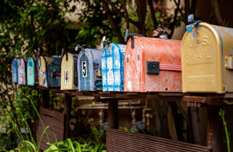 Can You Use Acrylic Paint on a Mailbox