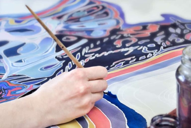 How to Soften Acrylic Paint on Fabric in 3 Easy Methods