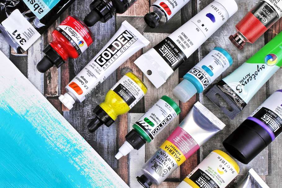 Is acrylic paint non-toxic?